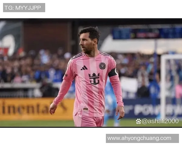 足球明星帅气瞬间集锦 打破极限展现无与伦比的技术魅力